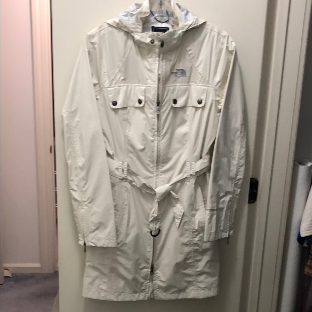 The North Face Off-White Trench Coat Water-Resistant Timeless Design, like new